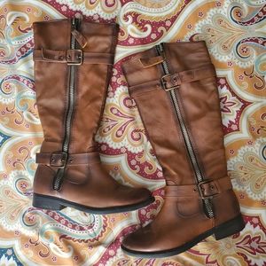 Faux leather boots sz7